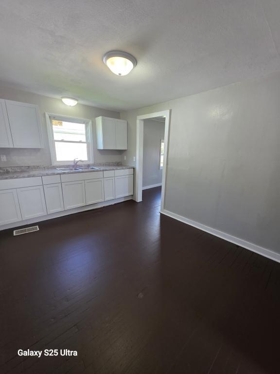 Building Photo - 1603 E Firmin St