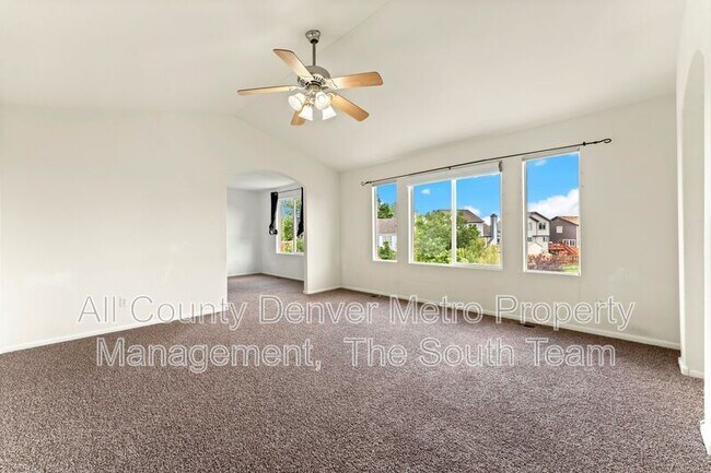 Building Photo - 7680 Elk Ct