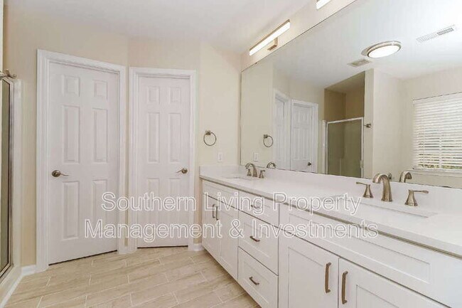 Building Photo - 8803 Ormeau Dr