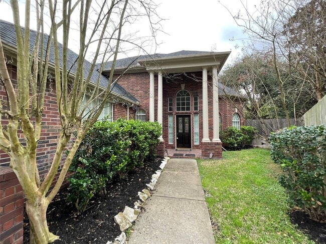 Building Photo - 1759 Lakeside Enclave Dr