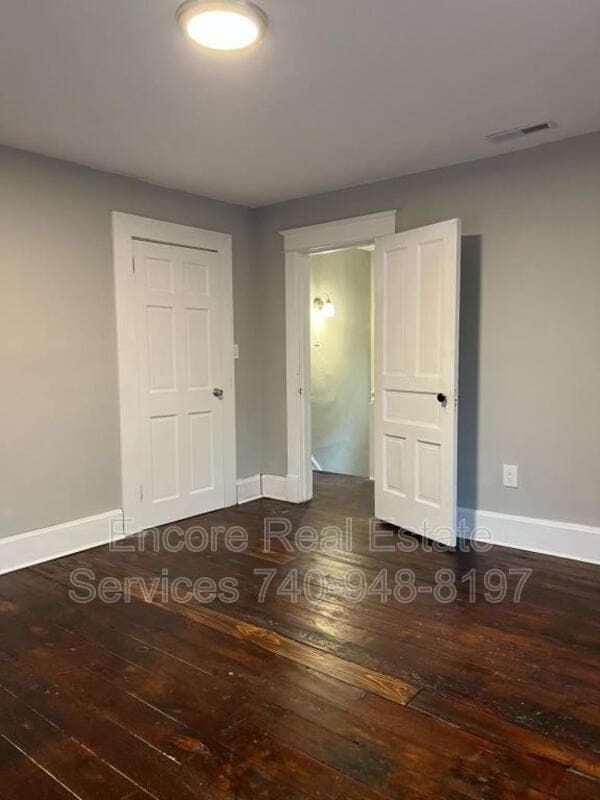 Building Photo - 526 Daniel Ave