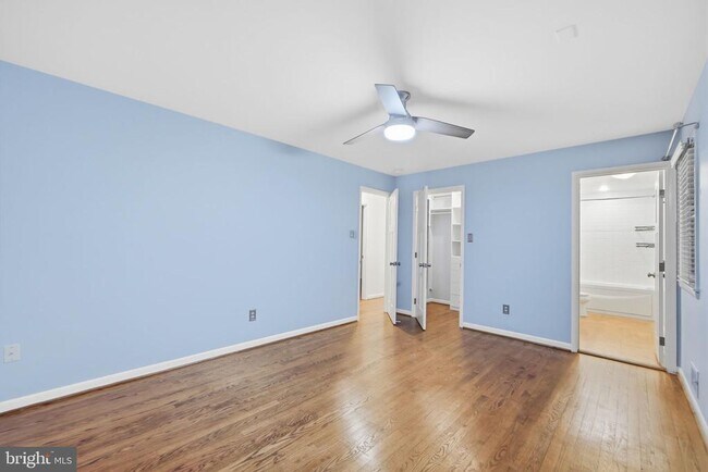 Building Photo - 808 Cottonwood Dr