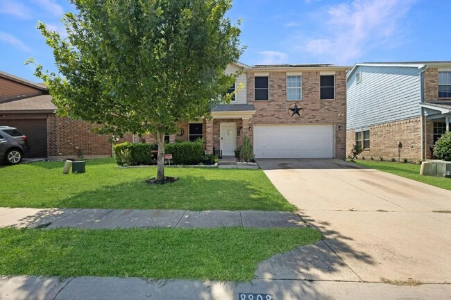 Primary Photo - 8808 Sagebrush Trail