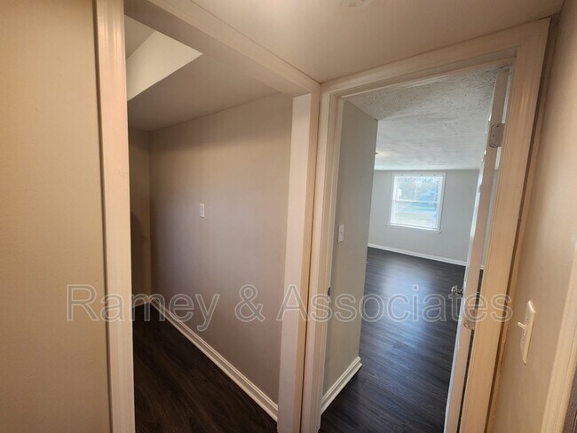 Building Photo - 4507 Dover Rd