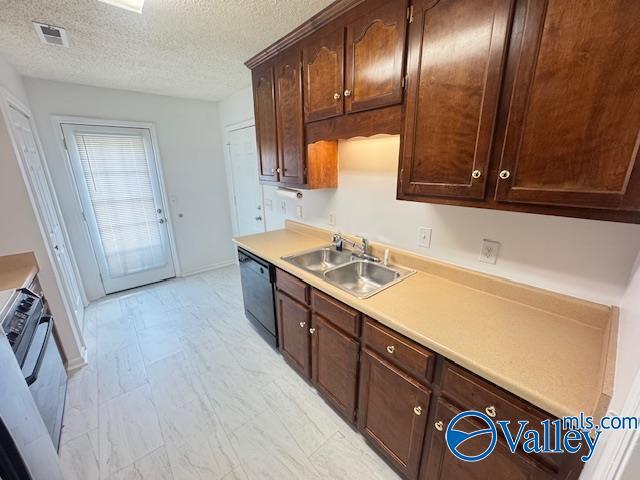 Building Photo - 202 Blue Sage Dr