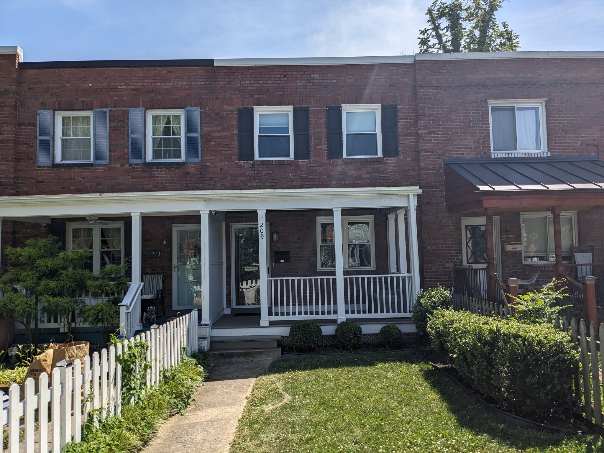 Building Photo - 209 Wesmond Dr