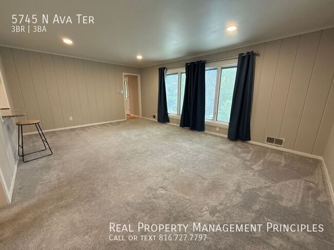 Building Photo - 5745 N Ava Terrace