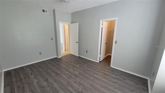 Building Photo - 4107 Chatham Oak Ct