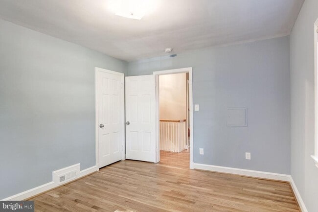 Building Photo - 1626 Kalmia Rd NW