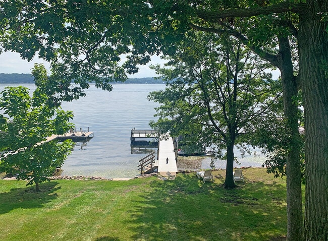 Building Photo - 26855 Kopmeier Dr