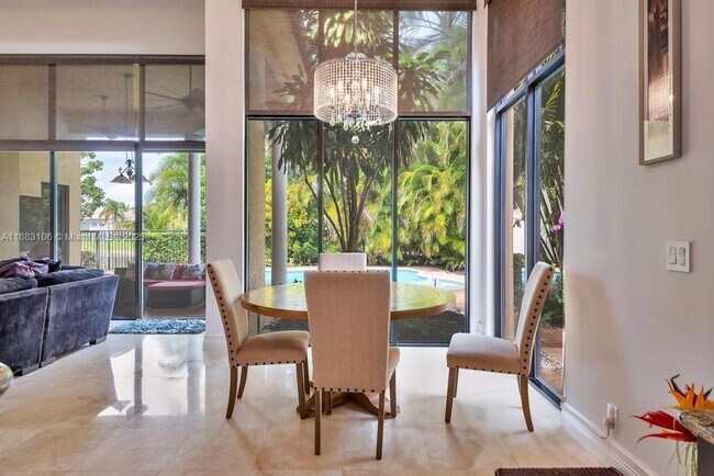Building Photo - 17931 Lake Azure Way