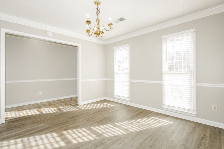 Building Photo - 7026 Cross Timber Ln