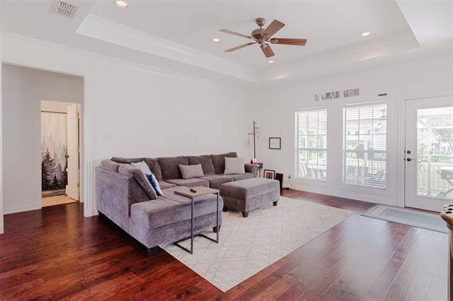 Building Photo - 1503 S College Ave