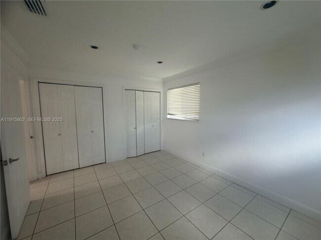 Building Photo - 7780 SW 28th St