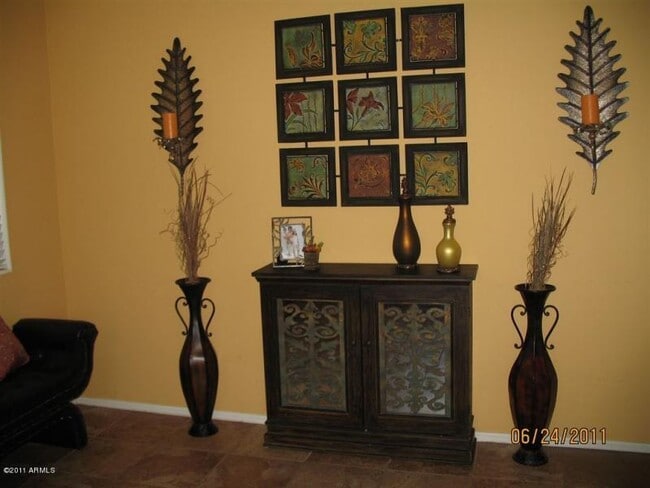 Building Photo - Charming 4 Bed Home in Laveen with School, Park nearby