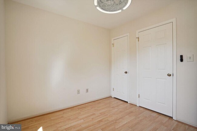 Building Photo - 3162 Borge St
