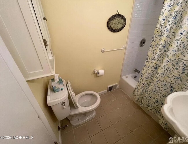 Building Photo - 90 Minnesink Rd