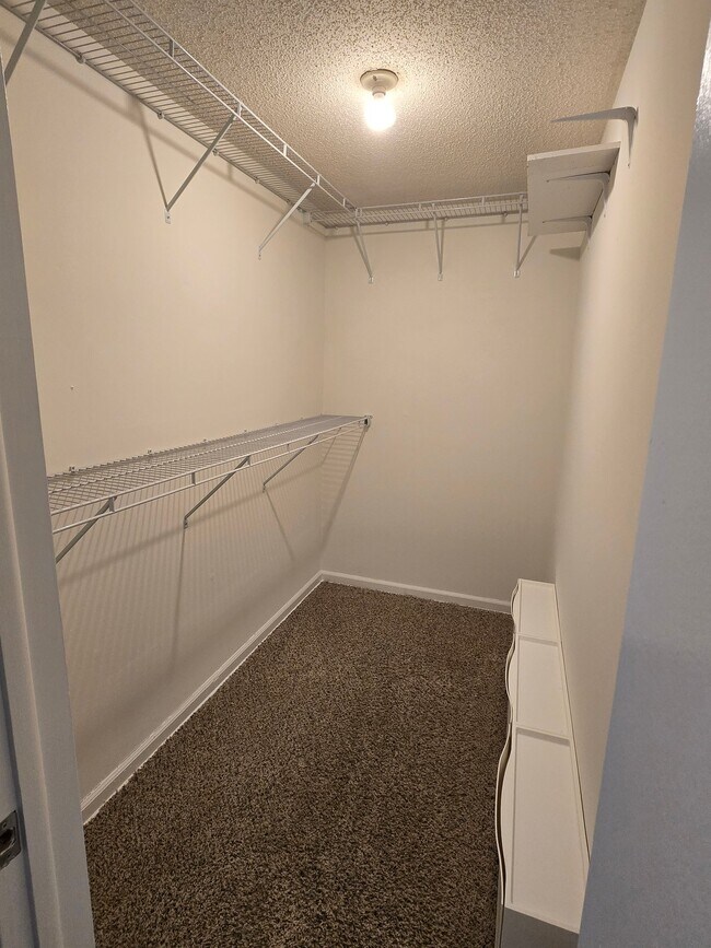 Building Photo - 11587 Gwynford Ln