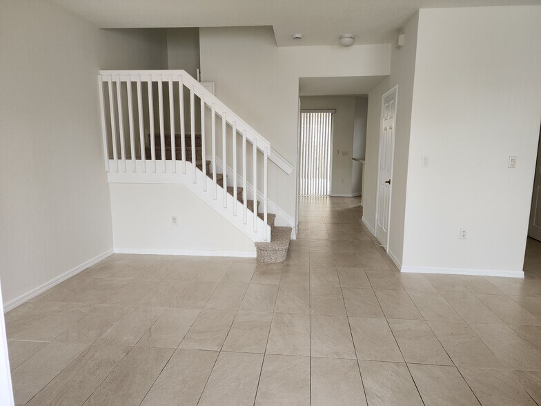 Building Photo - 10831 SW 240th Ln