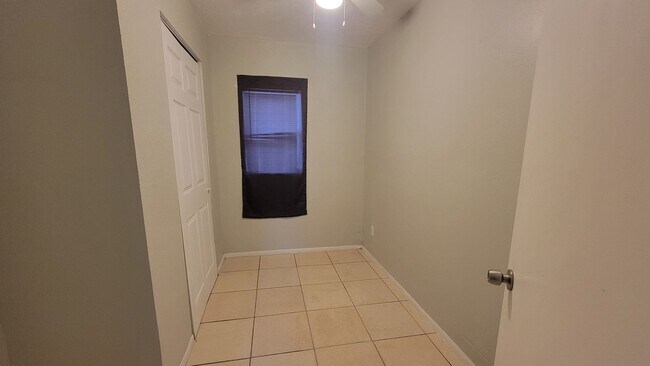 Building Photo - 3731 Papai Dr