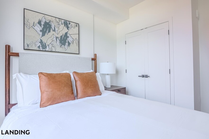 Building Photo - 632 Howard Rd SE