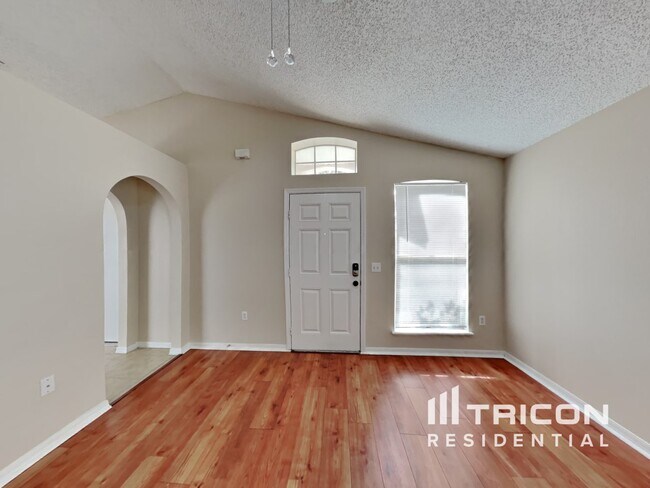 Building Photo - 13714 Gentle Woods Ave