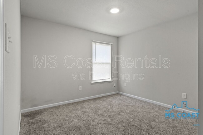 Building Photo - 15236 Cypress Way