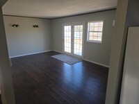 Building Photo - 2847 Renns Lake Ct