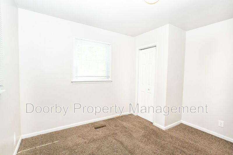 Building Photo - 5200 Fagan St