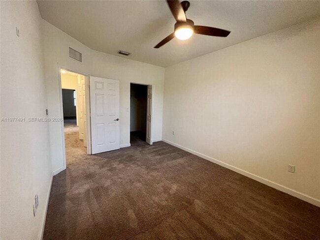 Building Photo - 15000 SW 119th Ln