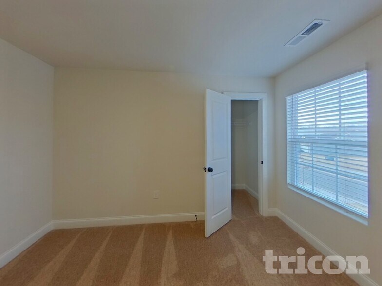 Building Photo - 7109 Jerimoth Dr