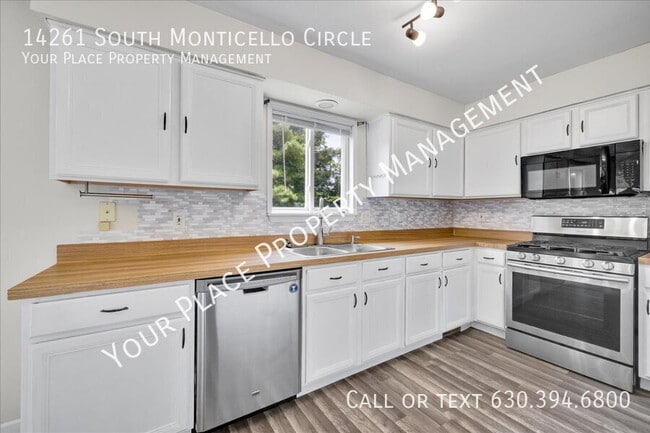 Building Photo - 14261 S Monticello Cir