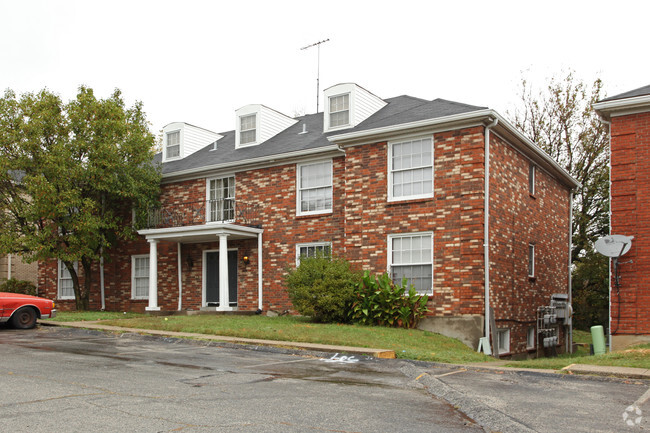Building Photo - Summerfield Apartments