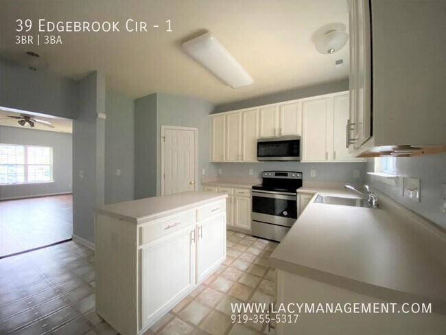 Building Photo - 39 Edgebrook Cir