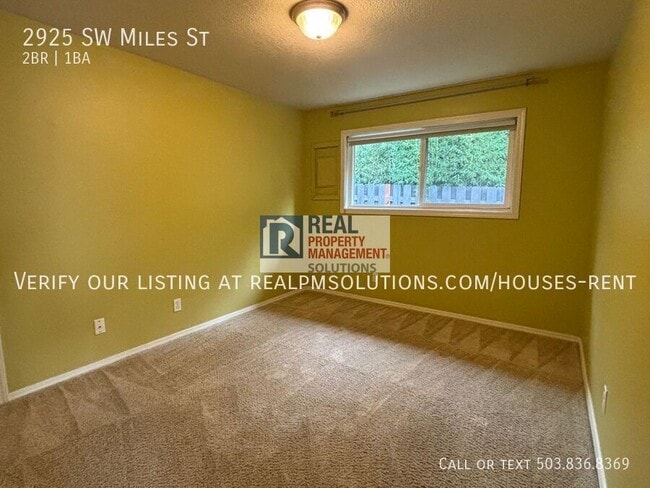 Building Photo - 2925 SW Miles St