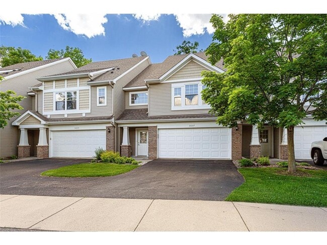 Building Photo - 5037 Dunkirk Pl N