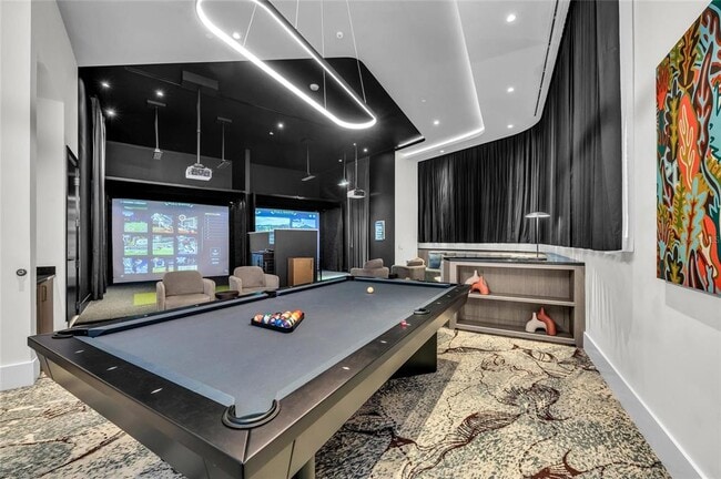 Building Photo - 275 1st Ave S