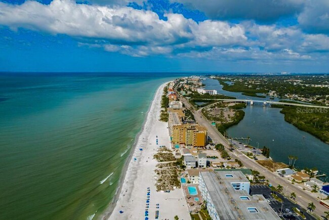 Building Photo - 18650 Gulf Blvd