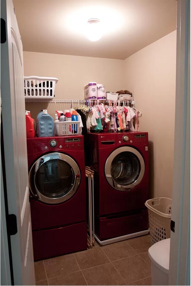 Building Photo - 151 Seaton Ave