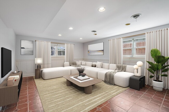 Building Photo - 9233 Parkside Ave