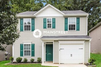 Building Photo - 3 Bedroom Pet-Friendly Home in GREENSBORO,...