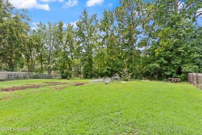 Building Photo - 53 Deer Ln
