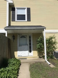 Building Photo - Beautiful 2 bedroom Condo in St. Joseph
