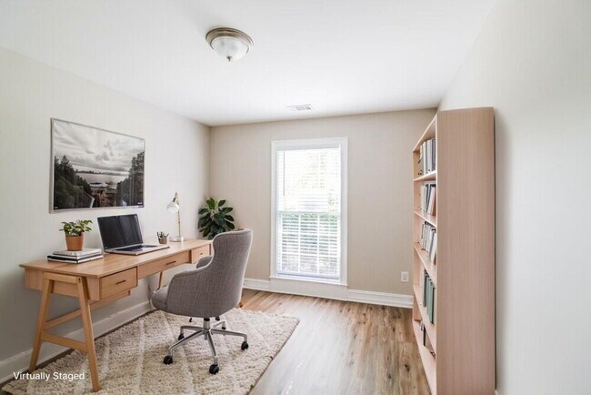 Building Photo - 655 Timber Ives Dr