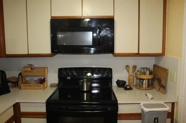 Building Photo - 936 Sugarberry Dr