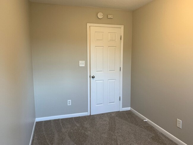 Building Photo - Amazing Renovated Rent Ready Ranch Near I-40, US 70 Hwy, Available Now!