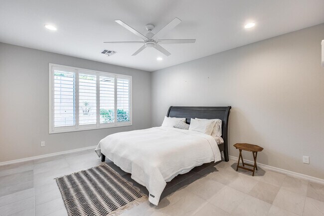 Building Photo - 7308 W Tombstone Trail