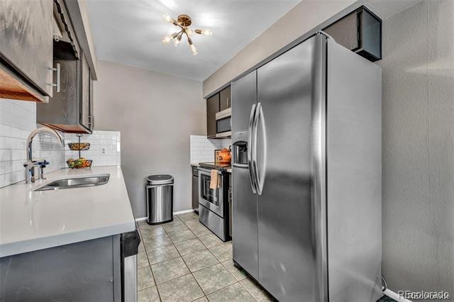 Building Photo - 1039 Milky Way