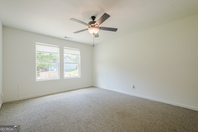 Building Photo - 90 Cerro St SW