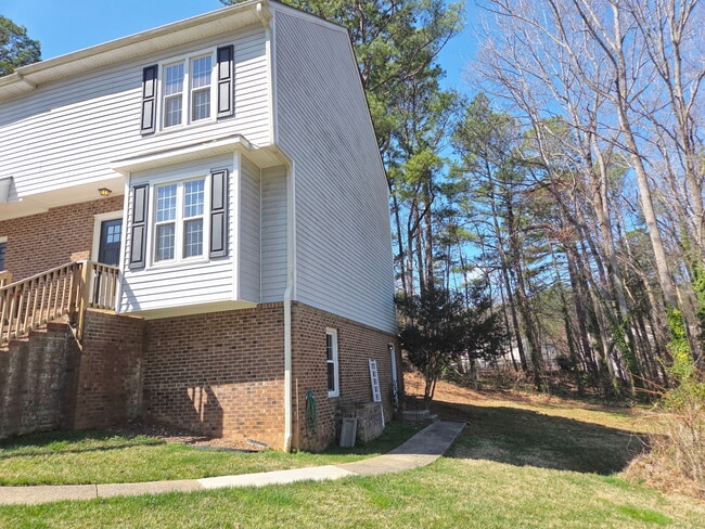 Building Photo - 6241 Waterside Ln